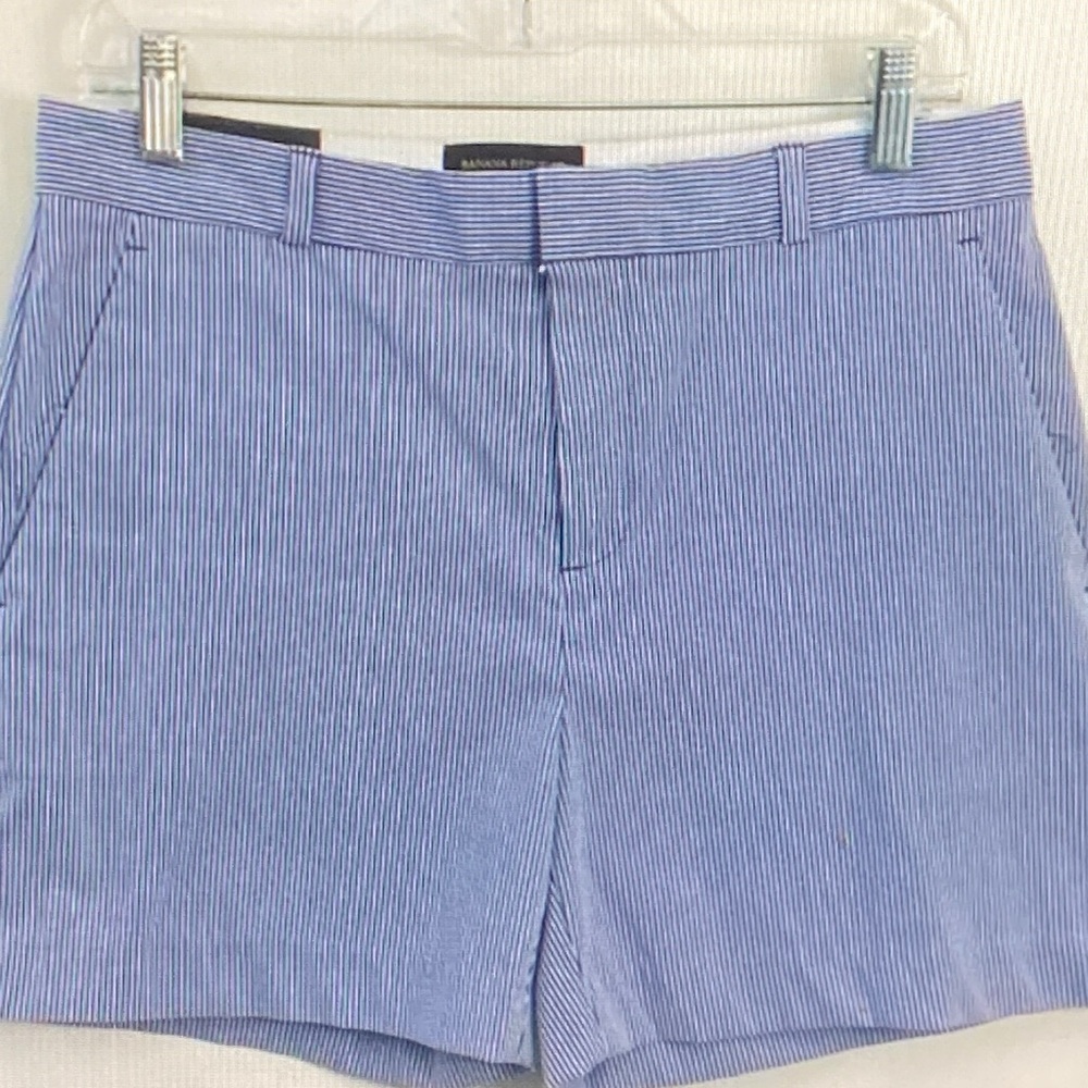 Banana Republic Blue Pinstripe Women's Shorts